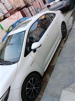 تۆیۆتا کۆرۆلا